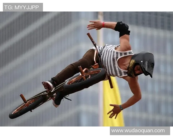 全国街舞大赛点评杭州极限运动队默契配合展现团队精神与创意魅力